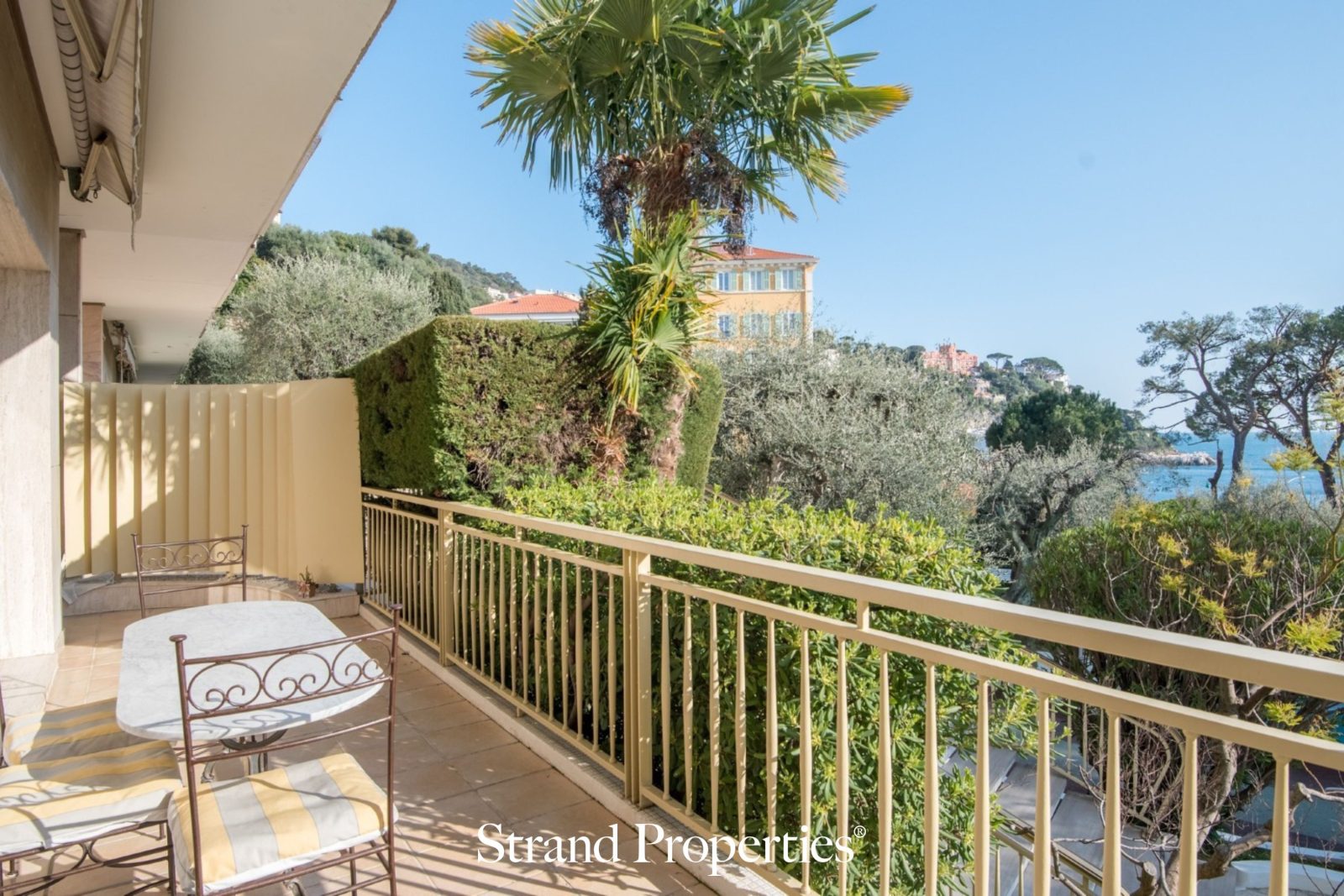 NICE FRANCK PILATTE – Apartment with Terrace and Sea View in a Prestigious Residence