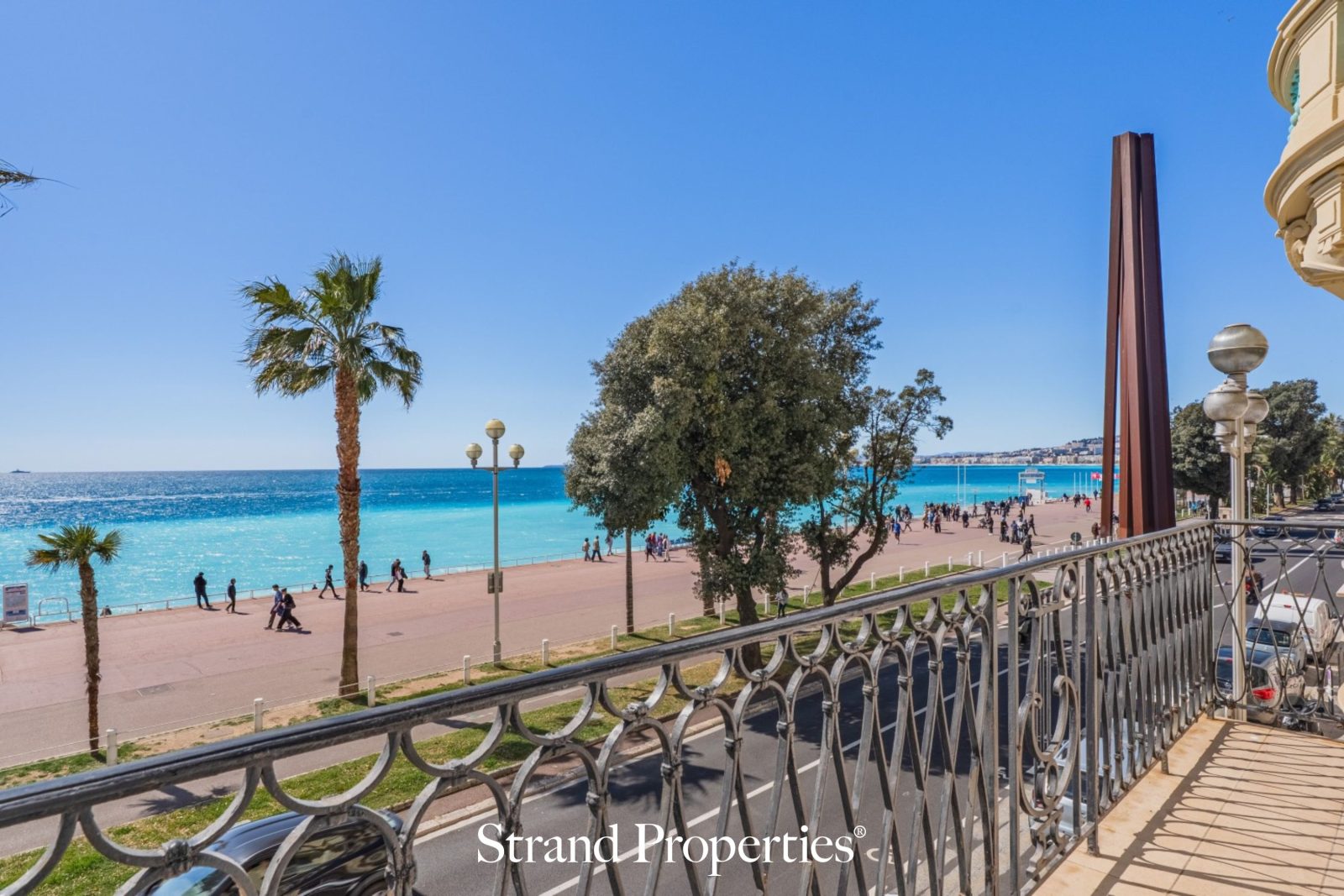 NICE Promenade des Anglais –       1-Bedroom Apartment, Magnificient Sea View