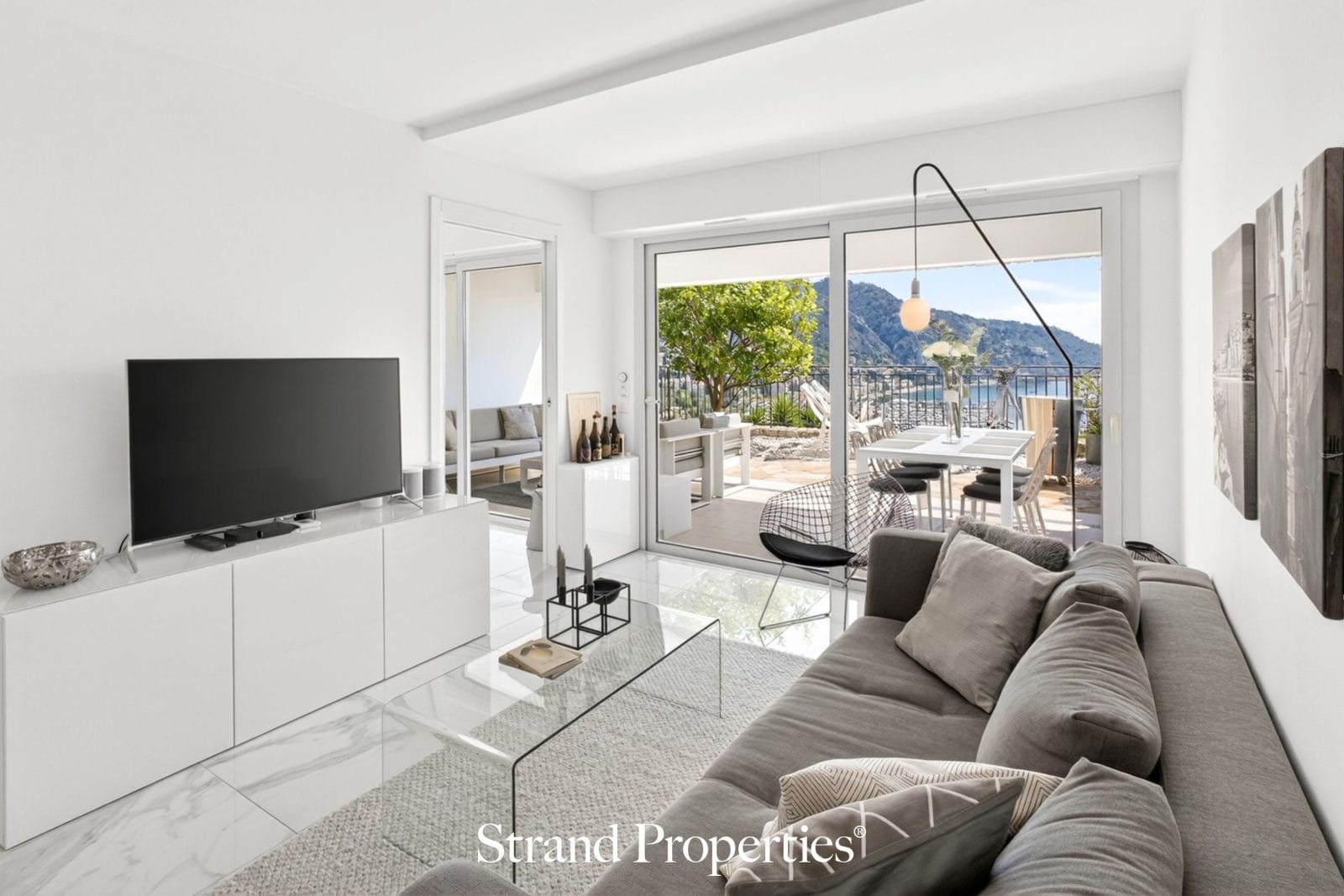 MENTON Garavan – 1–2 Bedroom Apartment, Large Terrace, Panoramic Sea View, Walking Distance to Town-Centre - Menton, Garavan