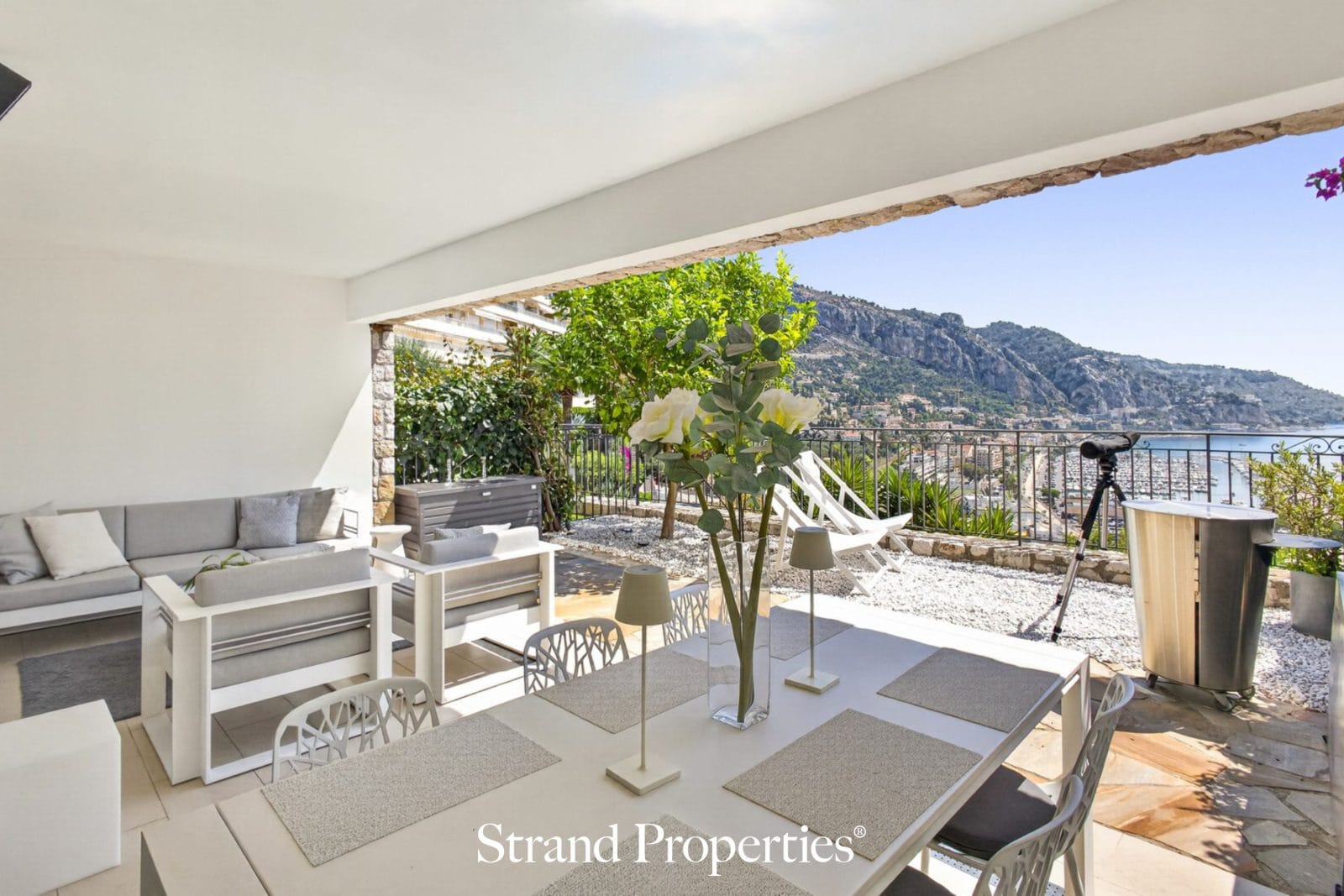 MENTON Garavan – 1–2 Bedroom Apartment, Large Terrace, Panoramic Sea View, Walking Distance to Town-Centre - Menton, Garavan