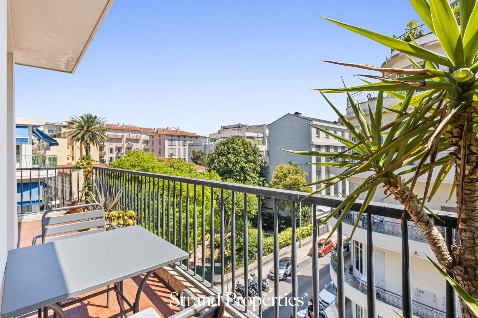 NICE Musiciens – Bright 1‑bedroom apartment with corner terrace