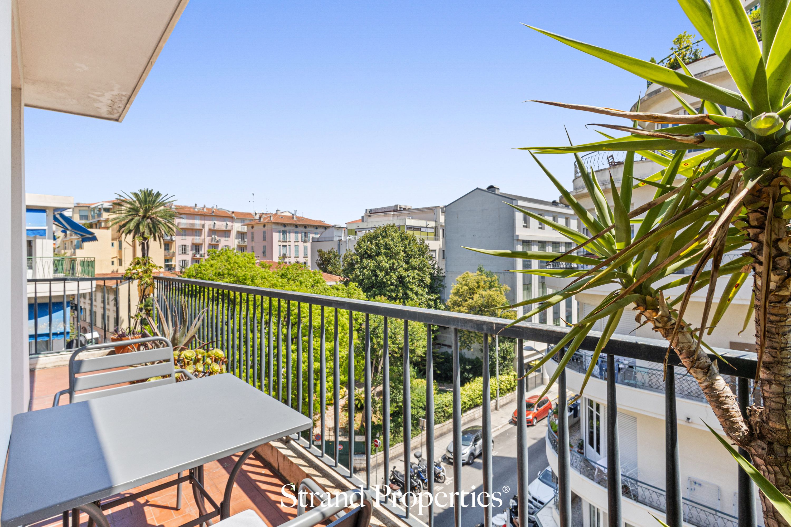 NICE Musiciens – Bright 1‑bedroom apartment with corner terrace - Nice
